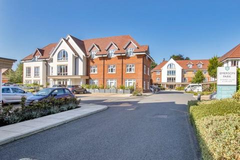 Rowhill Road, Hextable, Kent, BR8 2 bed apartment for sale