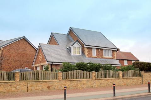 St Marys Wynd, Seaton Sluice, Tyne &... 4 bed detached house for sale