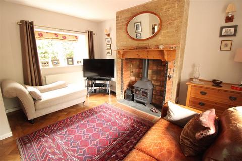 Mounts Lane, Newnham, Daventry 2 bed house for sale