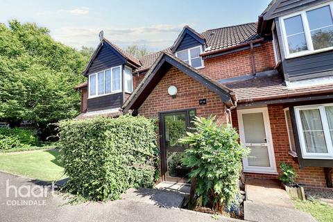 Snowdon Drive, NW9 Studio for sale