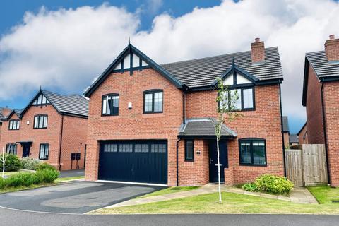 5 bedroom detached house for sale