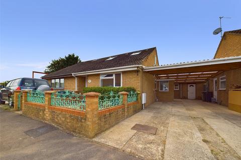 Adelaide Gardens, Stonehouse... 2 bed bungalow for sale