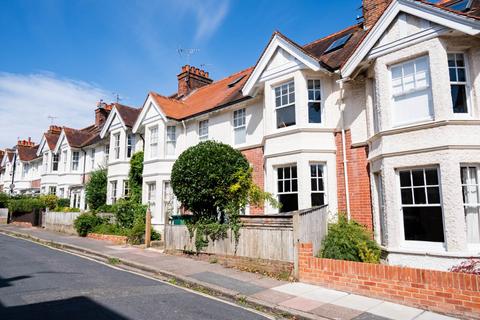 De Montfort Road, Lewes 4 bed terraced house for sale