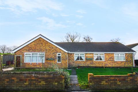 4 bedroom detached bungalow for sale