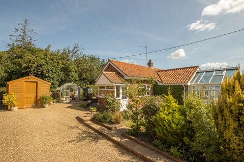 Chapel Lane, Ringstead 2 bed detached bungalow for sale