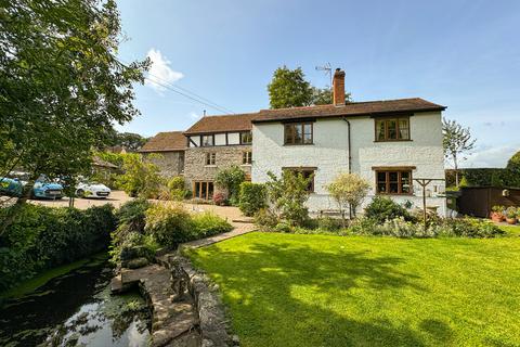 Eardisley, Herefordshire, HR3 4 bed detached house for sale