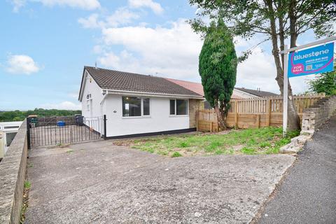 2 bedroom semi-detached bungalow for sale