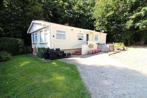 Havenwood, Arundel 2 bed mobile home for sale