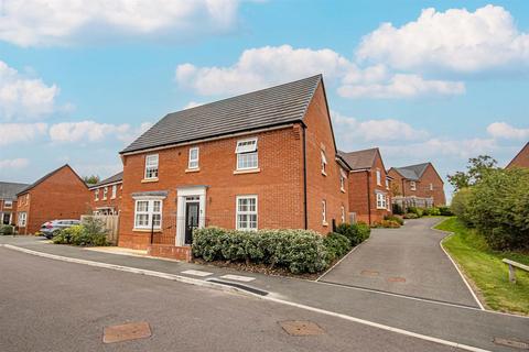 Sorrel Close, Uttoxeter ST14 4 bed detached house for sale