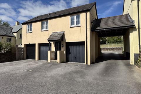 Kew Lastanen, Truro 2 bed apartment for sale