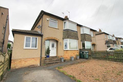 Warren Lane, Bingley, West Yorkshire... 4 bed semi