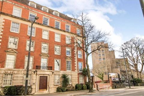 Westgate Street, Cardiff 3 bed apartment for sale