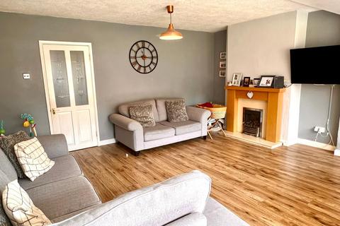 Wigston Lane, Aylestone, LE2 3 bed semi