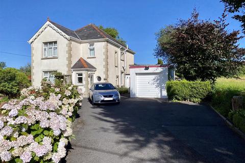 Heol Capel Ifan, Pontyberem, Llanelli 4 bed detached house for sale