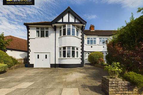 4 bedroom semi-detached house for sale