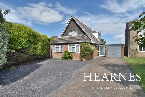 Cammel Road, West Parley, Ferndown, BH22 3 bed chalet for sale