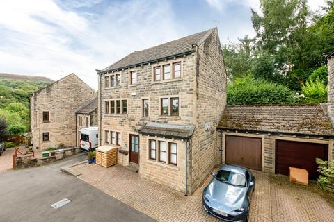 Tinkers View, Old Mill Court... 5 bed link detached house for sale