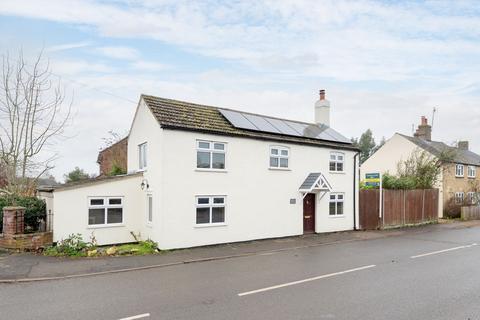 Station Road, Huntingdon PE28 3 bed detached house for sale