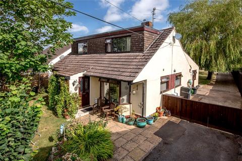 Brittons Ash, Bathpool, Taunton, TA2 3 bed detached house for sale