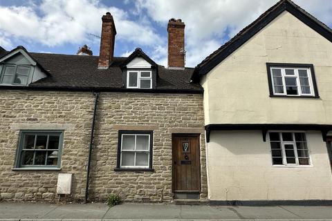 Duke Street, Kington 2 bed terraced house for sale