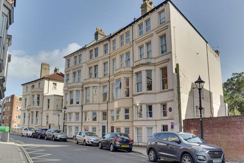 Kent Road, Southsea 2 bed flat for sale