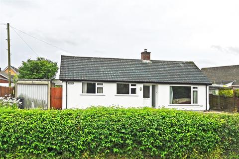 Engleberg, North Avenue, Llandrindod... 3 bed bungalow for sale