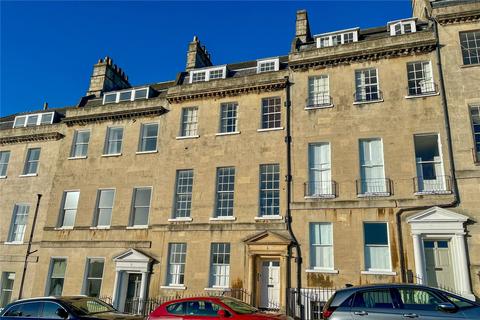 Camden Crescent, Bath, BA1 2 bed apartment for sale