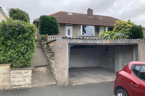 2 bedroom semi-detached bungalow for sale