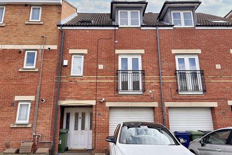 Foster Drive, St. James Village... 5 bed townhouse for sale