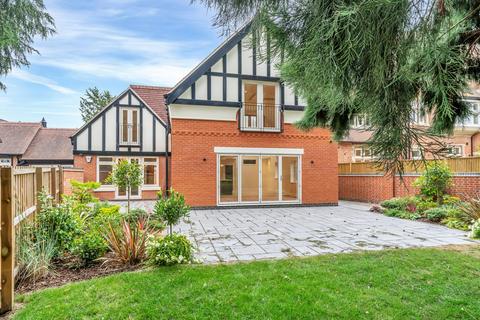 Station Road, Leicester LE7 4 bed terraced house for sale