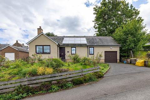 4 bedroom detached bungalow for sale