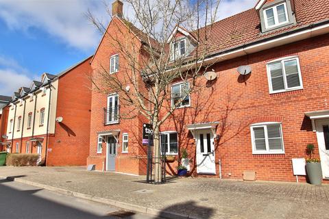 Beauchamp Road, Walton Cardiff... 3 bed house for sale