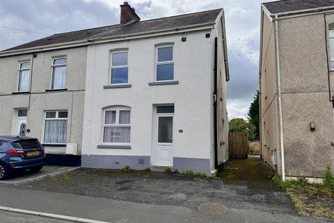 Margaret Road, Llandybie, Ammanford 3 bed semi