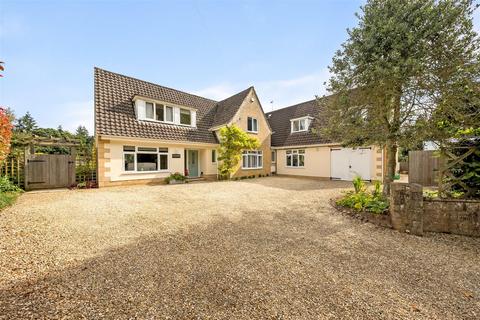 Old Road, Studley, Calne 5 bed detached house for sale