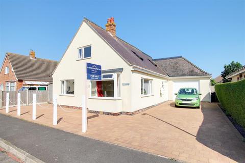 Harris Boulevard, Mablethorpe LN12 4 bed detached house for sale