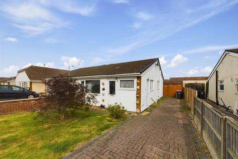 2 bedroom semi-detached bungalow for sale