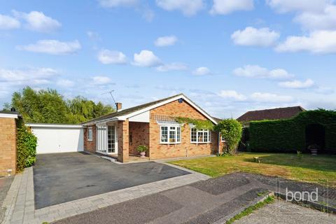 4 bedroom detached bungalow for sale