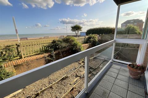South Road, Hythe, Kent 3 bed apartment for sale