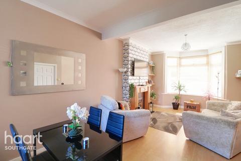 Carlton Road, London 3 bed end of terrace house for sale