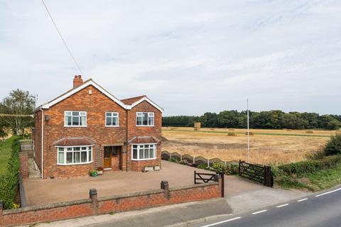 Wheldrake Lane, Crockey Hill, York 4 bed detached house for sale