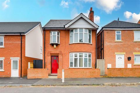 Merchant Street, Bulwell NG6 3 bed detached house for sale