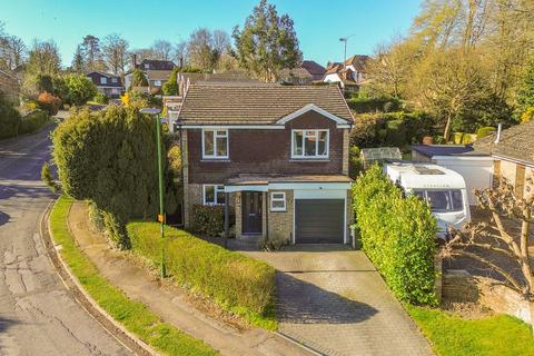 Sergison Close, Haywards Heath, RH16 4 bed detached house for sale