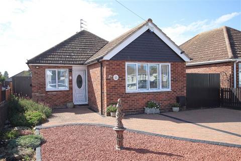 Tudor Green, Clacton on Sea 3 bed detached bungalow for sale