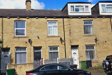 Southfield Lane, Bradford, BD5 3 bed terraced house for sale