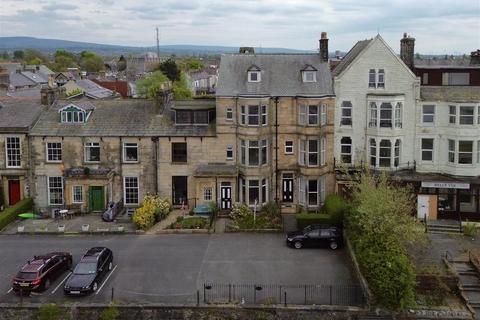 Marine Road Central, Morecambe 7 bed terraced house for sale