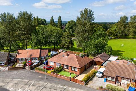 2 bedroom semi-detached bungalow for sale