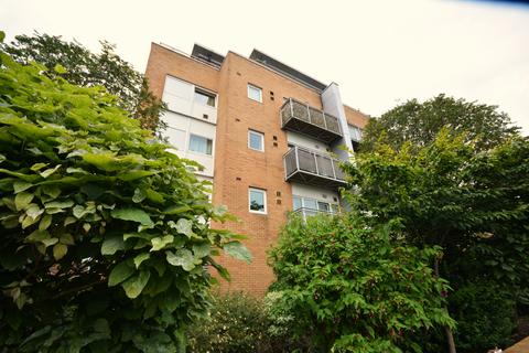 The Atrium, Bury Old Road, M45 7AL 2 bed apartment for sale