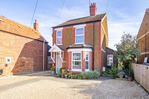 Station Road, Snettisham 4 bed detached house for sale