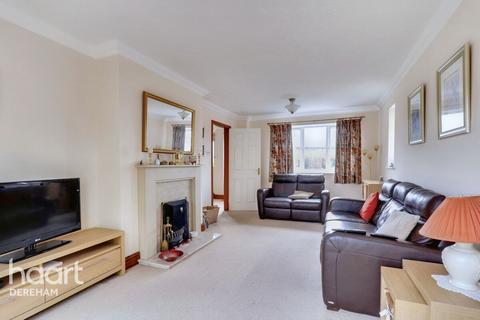 Honeysuckle Drive, Dereham 4 bed detached house for sale