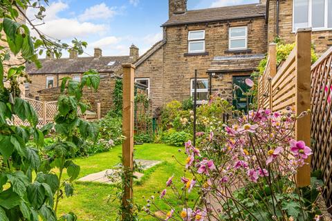 Smithy Hill, Upper Denby, HD8 2 bed cottage for sale